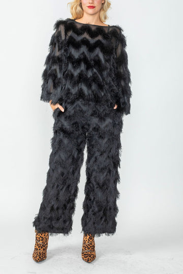 Black Neck Binding Short Top